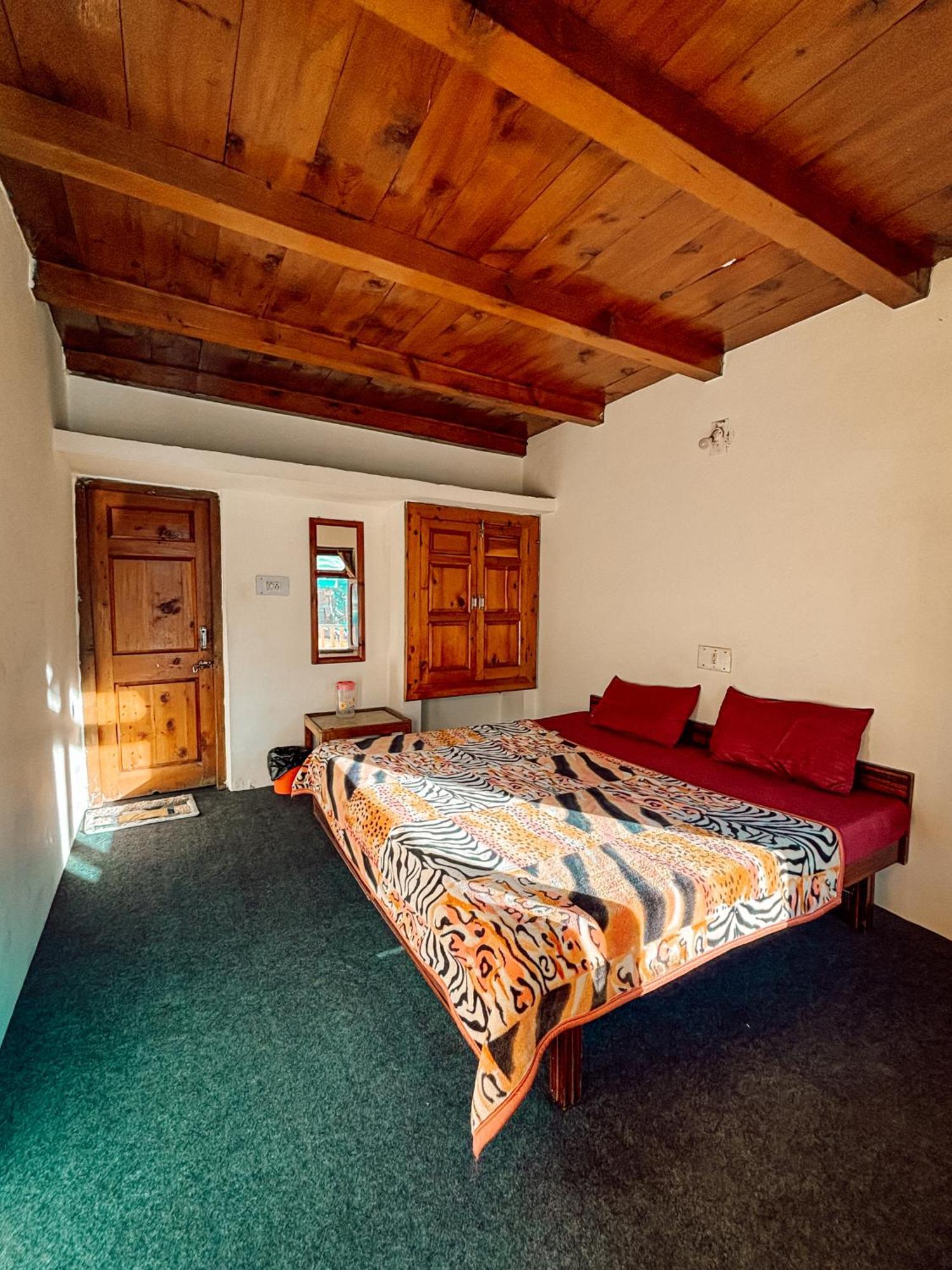 Yaarana Stay & Cafe, Vashisht, Manali المظهر الخارجي الصورة